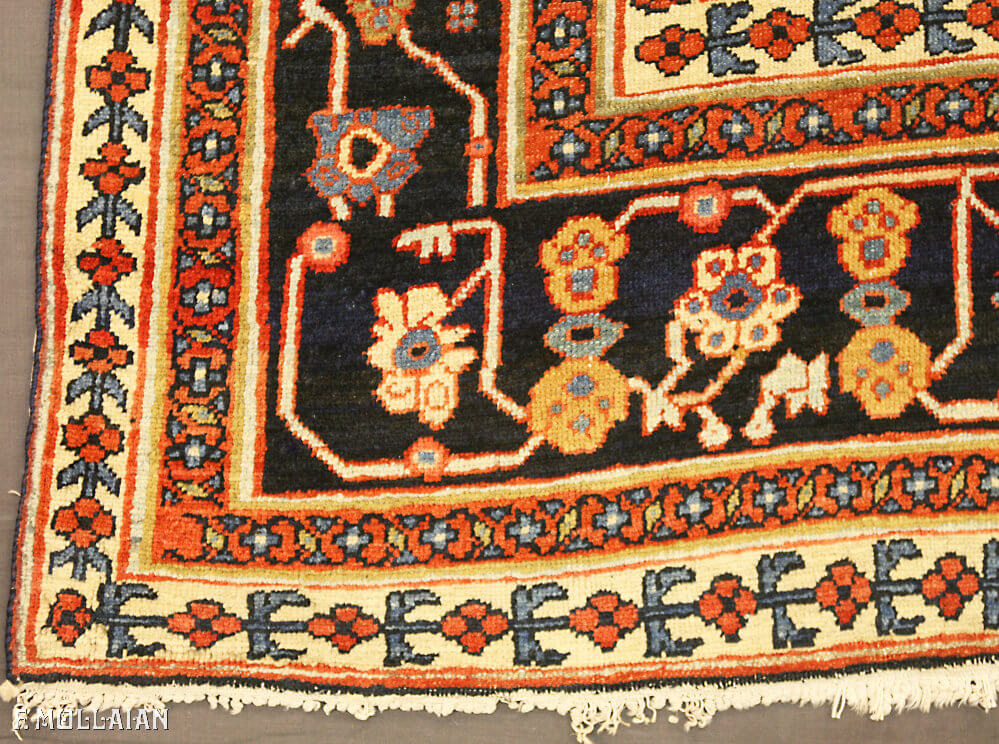 Antique Persian Serapi/Senneh Carpet n°:48458688